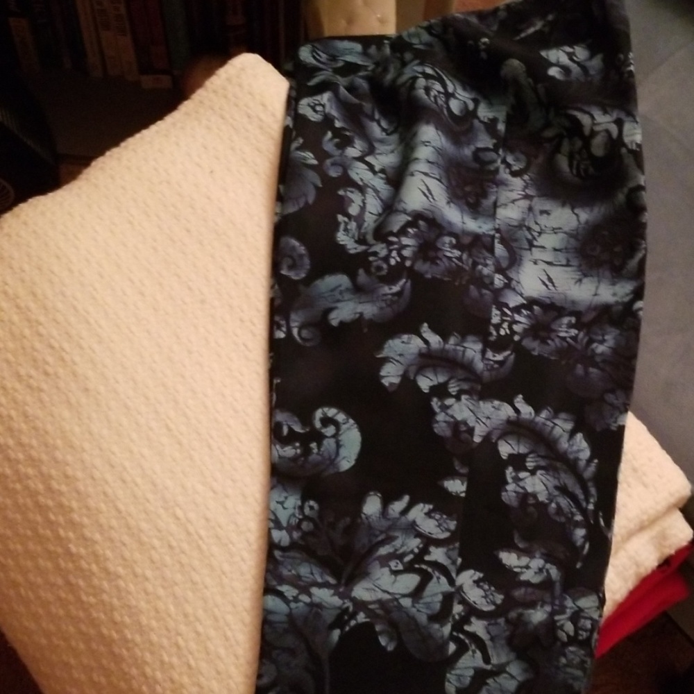 Talbots ladies pants.  Cotton. Summer.